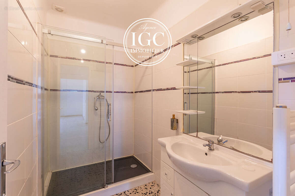 Maison à SAUSSET-LES-PINS