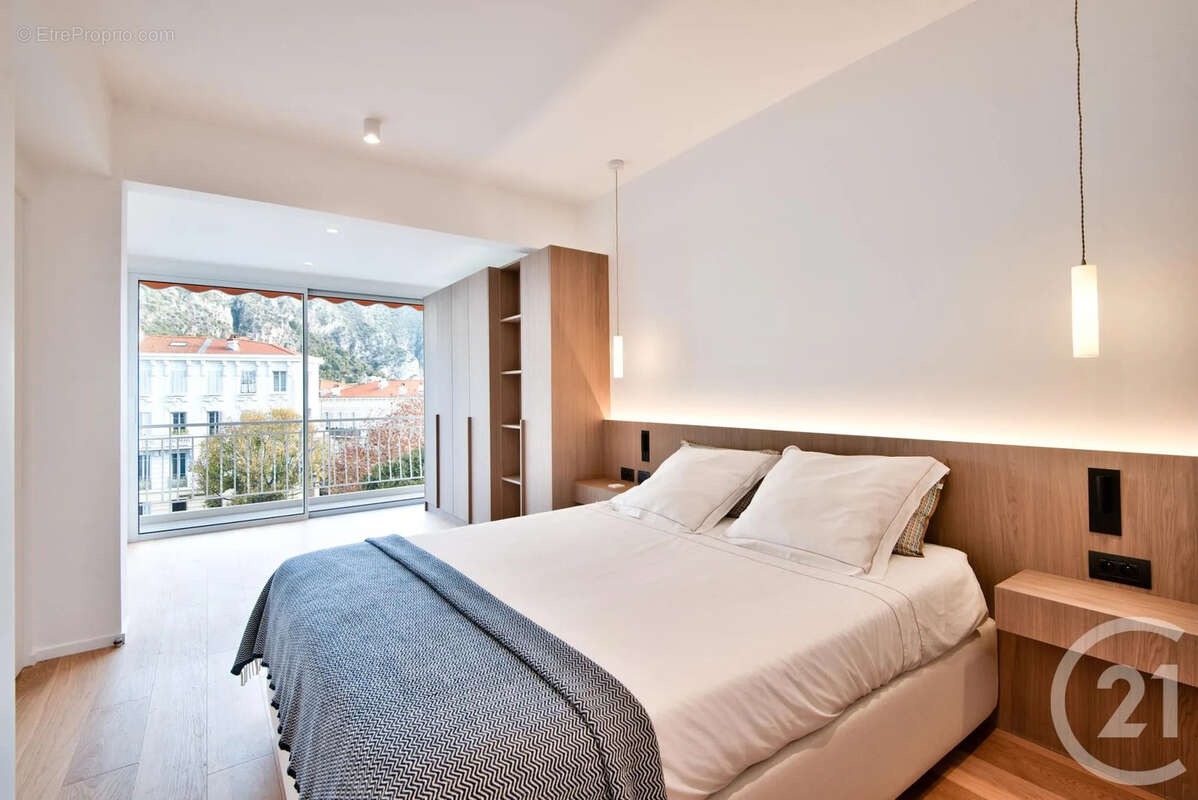 Appartement à BEAULIEU-SUR-MER