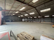 Commerce à LA CHAIZE-LE-VICOMTE