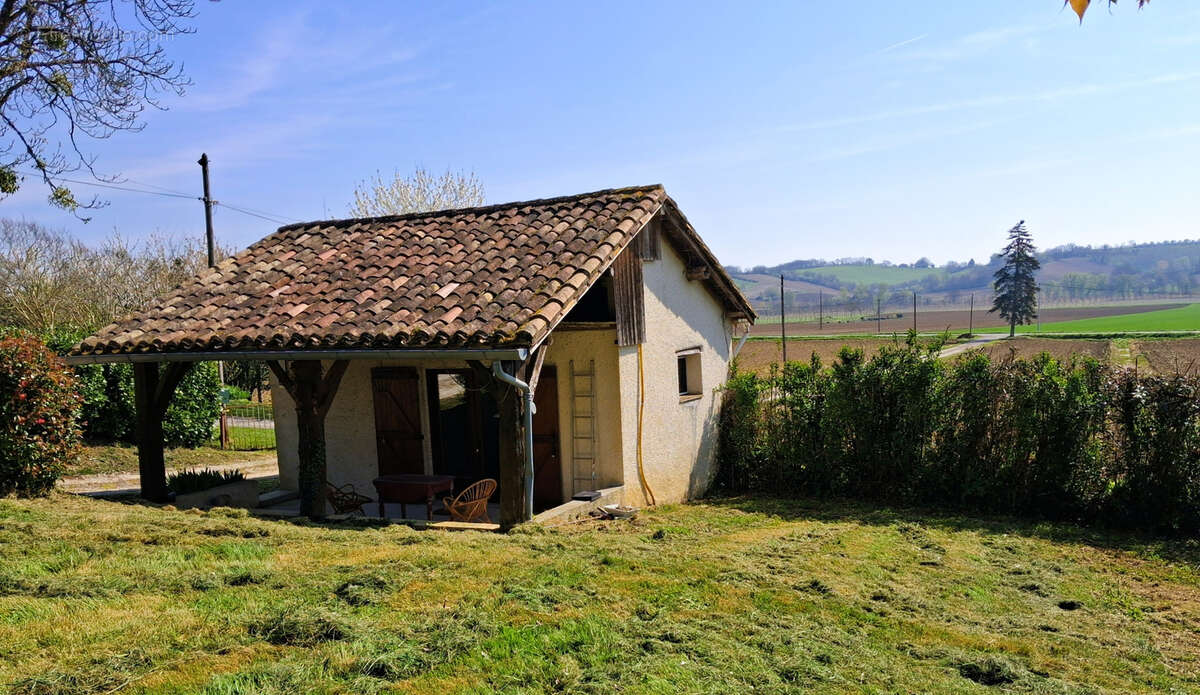 Maison à CASTELSAGRAT
