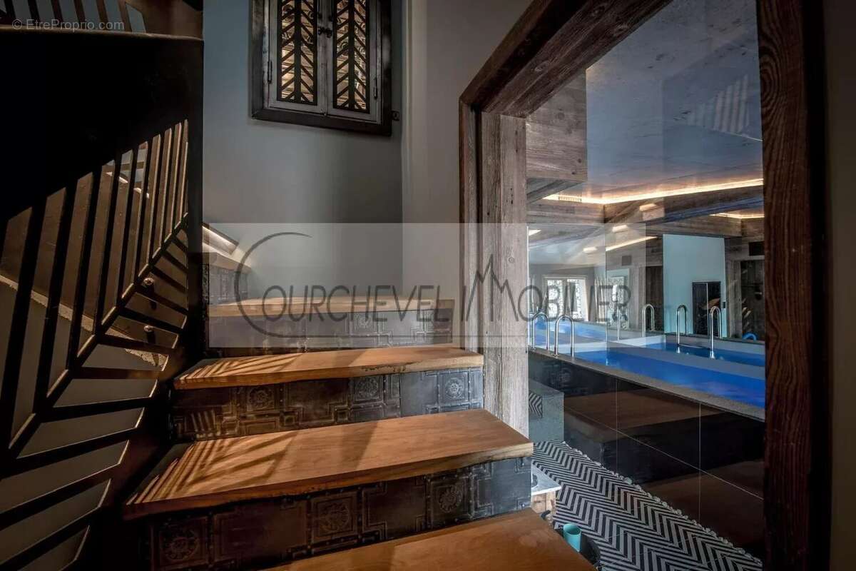 Maison à LA PERRIERE