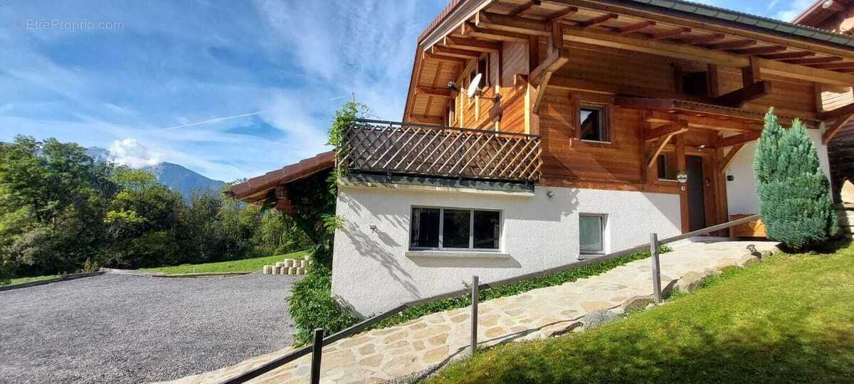 Maison à LES VILLARDS-SUR-THONES