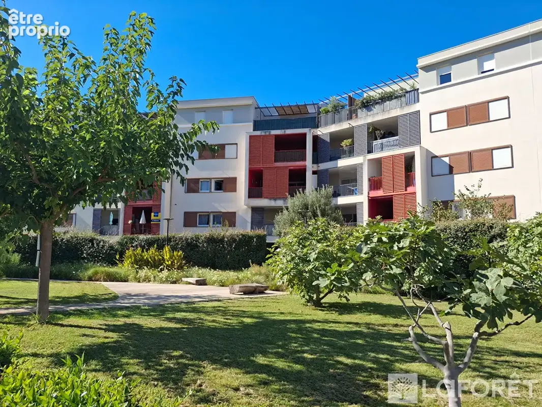 Appartement à HYERES