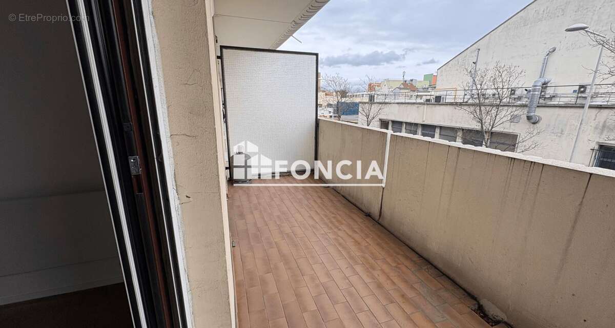 Appartement à LA COURNEUVE