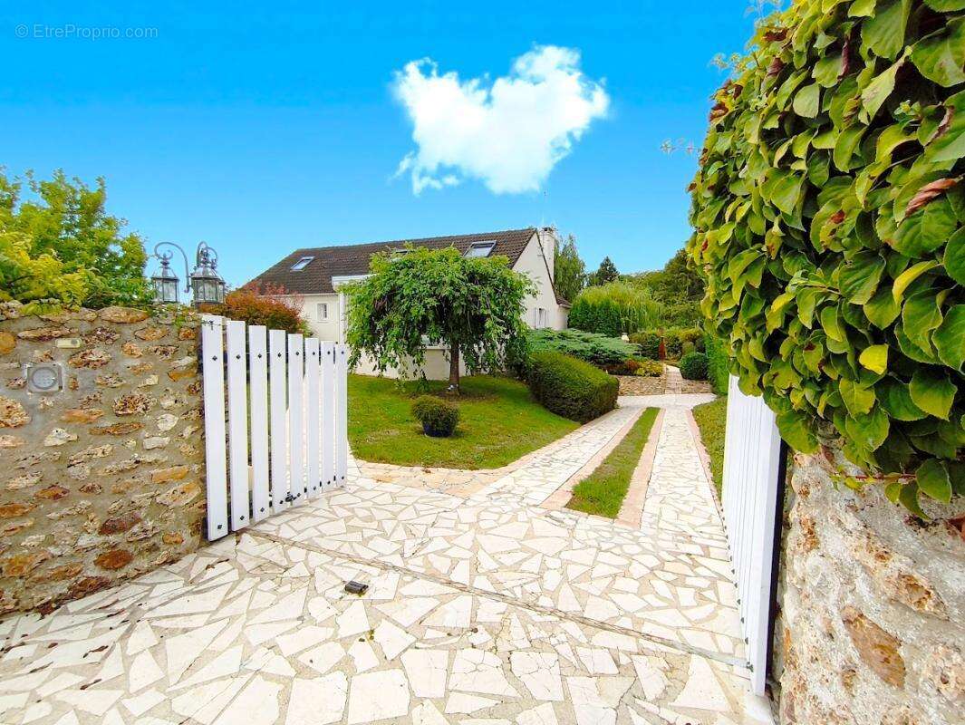 Maison à MONTMIRAIL