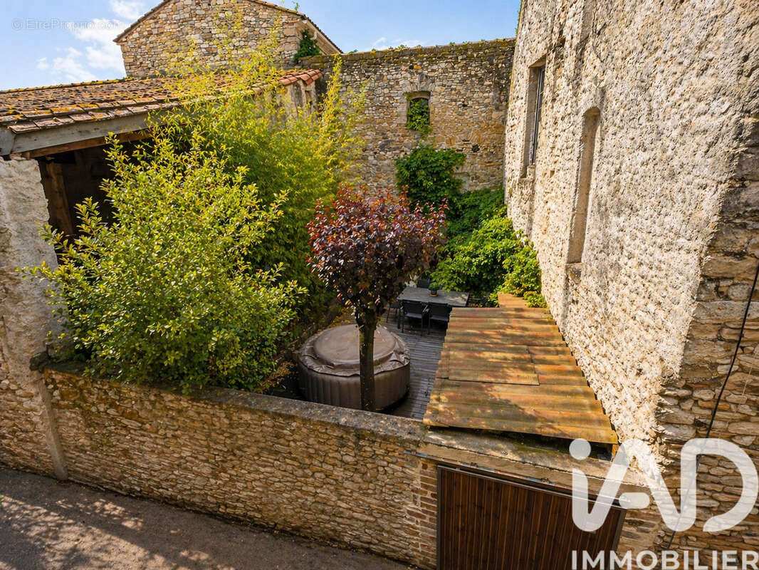 Maison 156 m² à Brignon  - photo 2