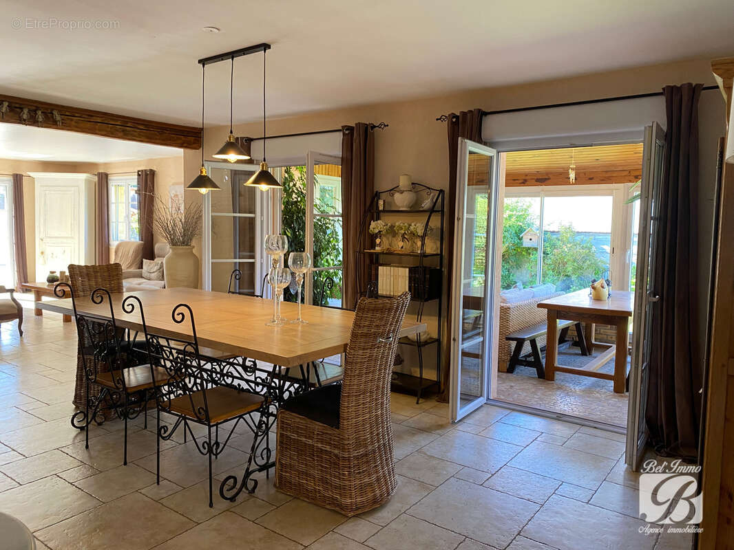 Maison à CHATEAU-GAILLARD