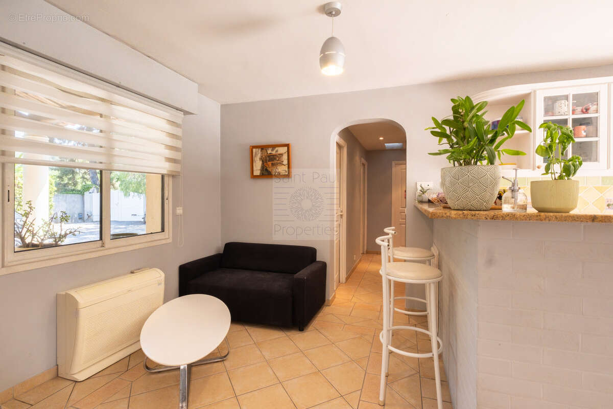 Maison à VILLENEUVE-LOUBET
