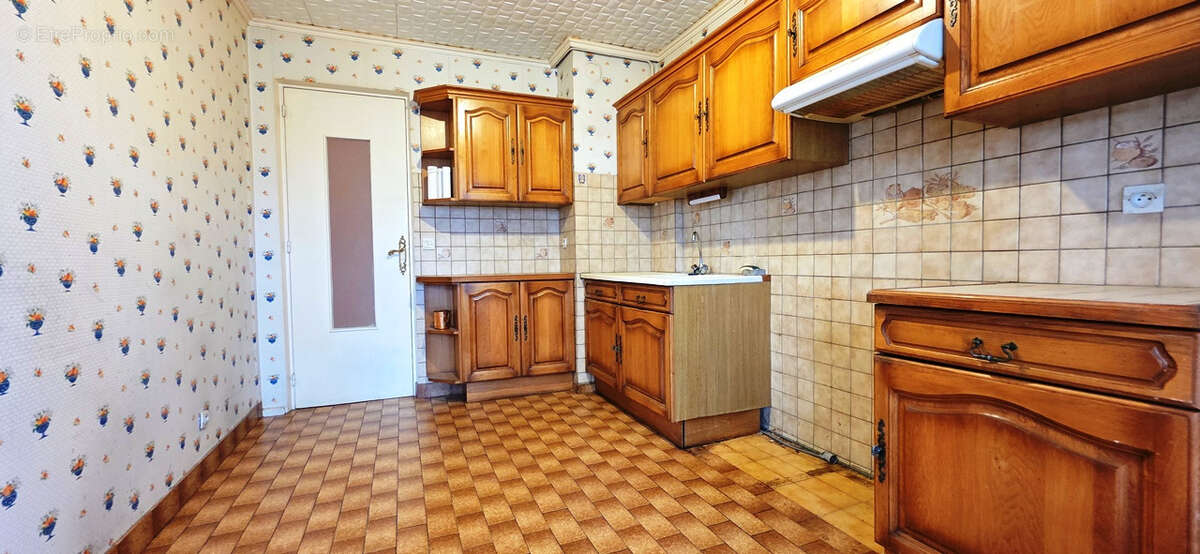 Appartement à BRON