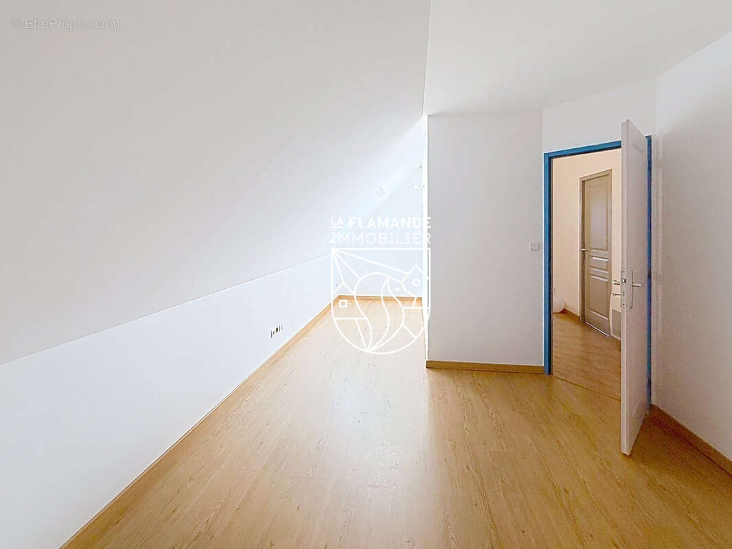 Maison à WALLON-CAPPEL