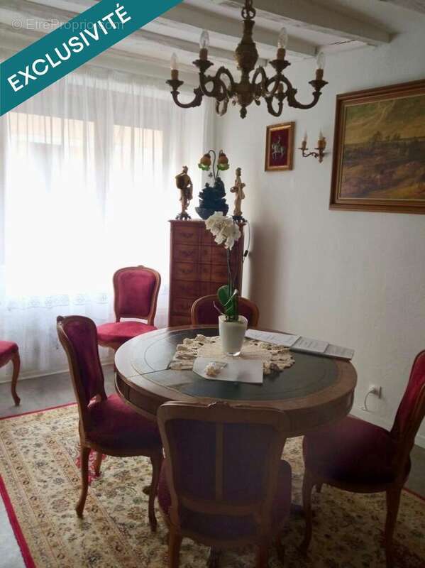 Photo 2 - Maison à MEHUN-SUR-YEVRE