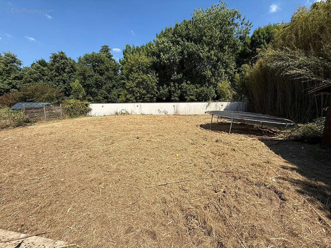 Terrain à CARQUEFOU