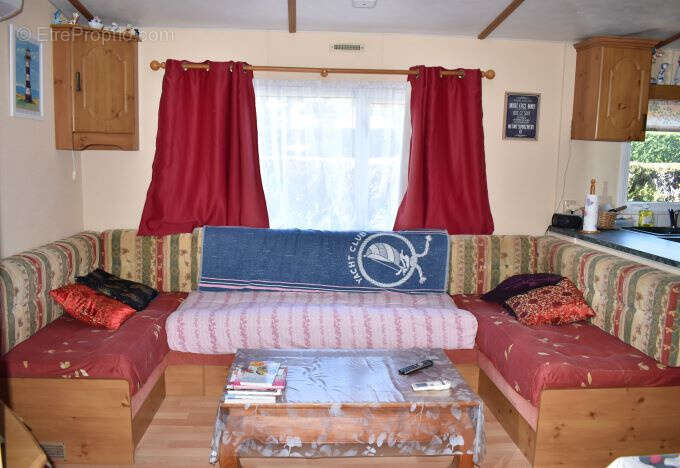 Terrain à SAINT-GEORGES-D&#039;OLERON