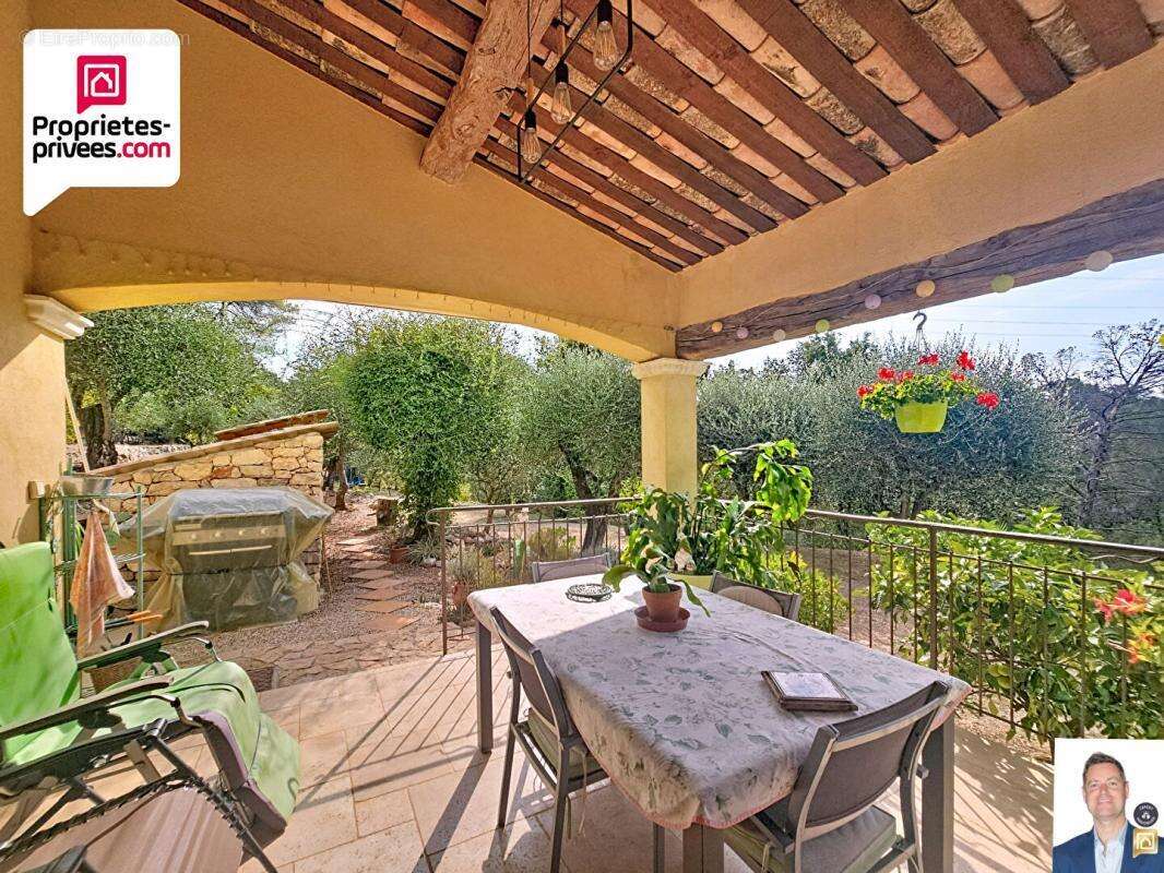 Maison à SAINT-CEZAIRE-SUR-SIAGNE