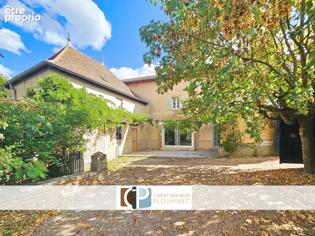 Maison à PIERRECLOS