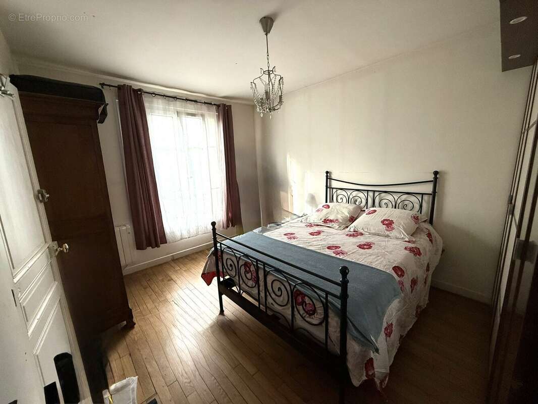 Maison à CHAMPIGNY-SUR-MARNE