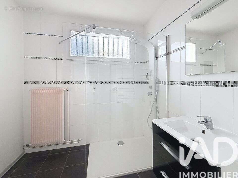 Photo 7 - Maison à LE PASSAGE