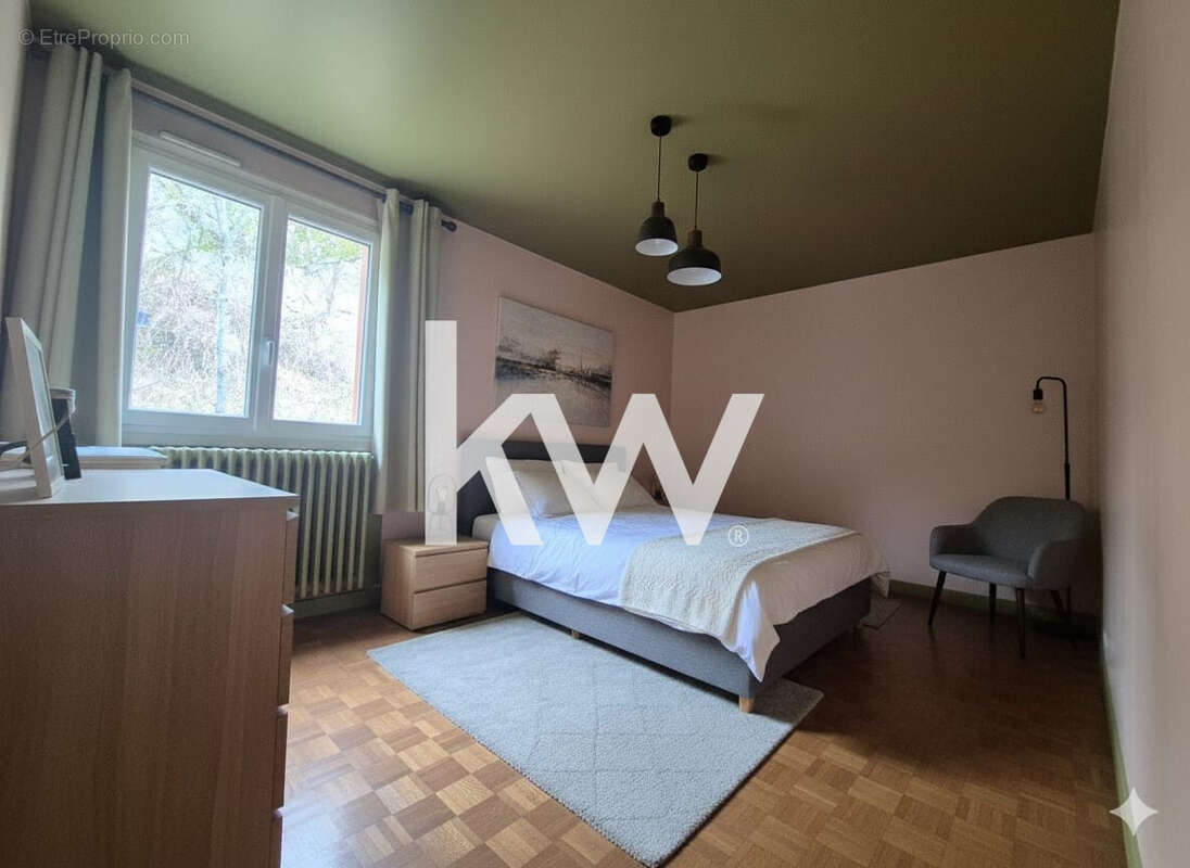 Maison 224 m² à Dunieres  - photo 6