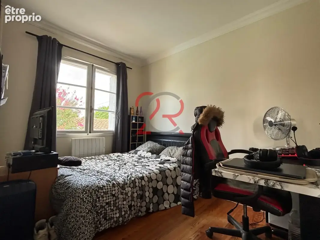 Maison à fort potentiel : deux niveaux indépendants et dépendance de 40 m2 - photo 10