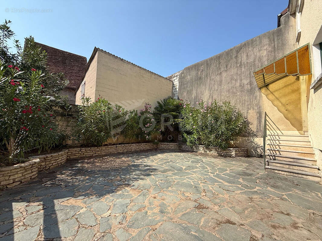 Maison à CHATILLON-SUR-LOIRE