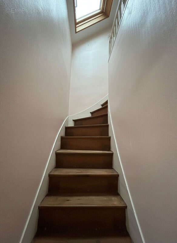 Maison à VILLENEUVE-SAINT-GEORGES