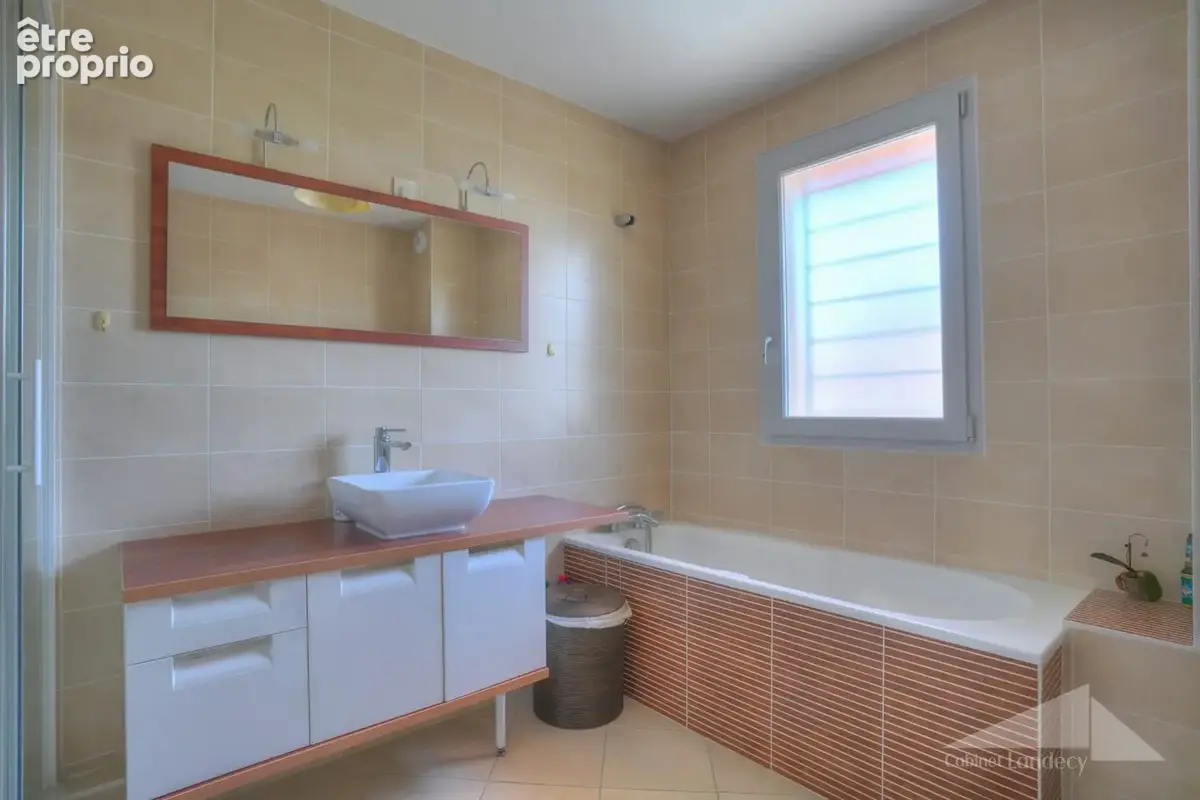 Maison 153 m² à Prevessin-Moens  - photo 7