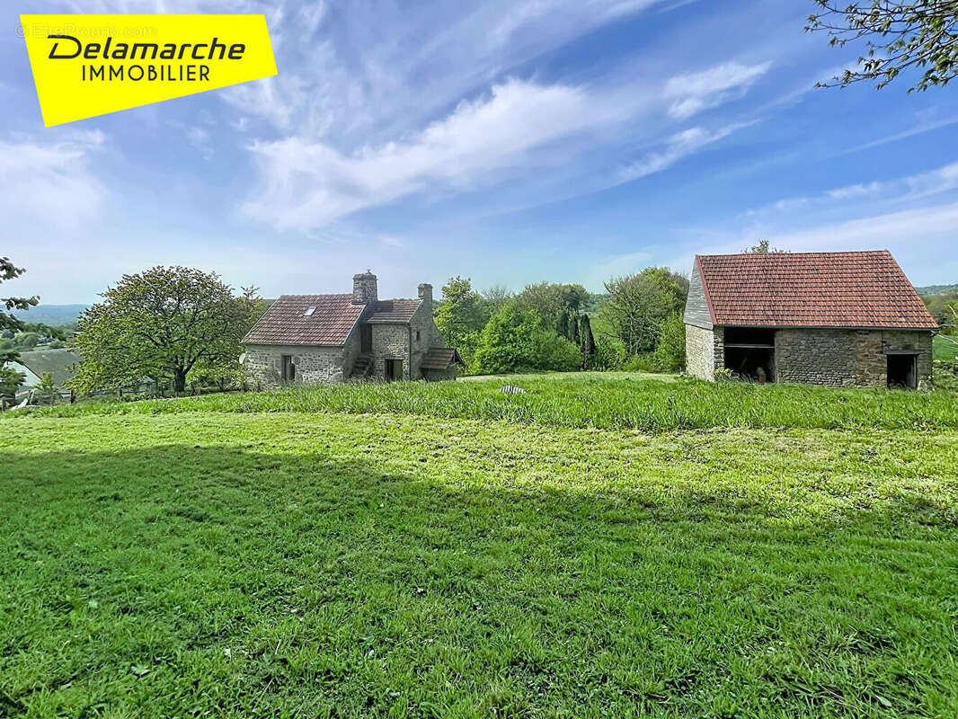 Maison à JUVIGNY-LE-TERTRE
