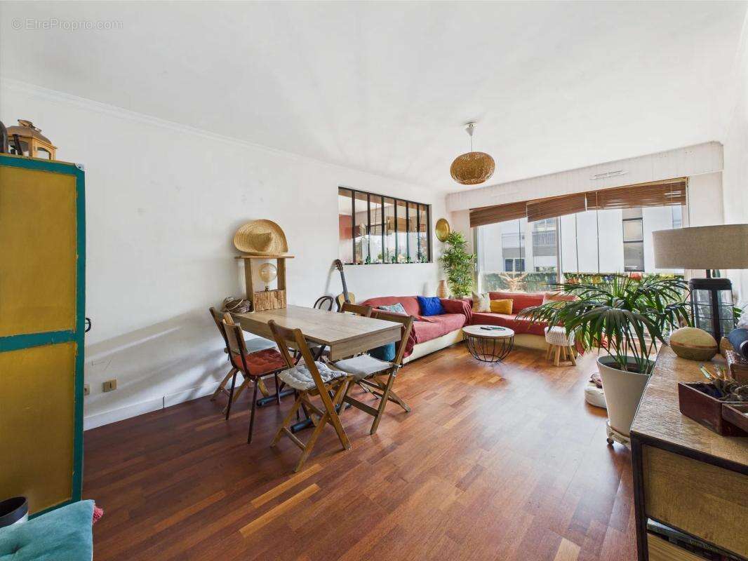 Appartement à MARGENCY