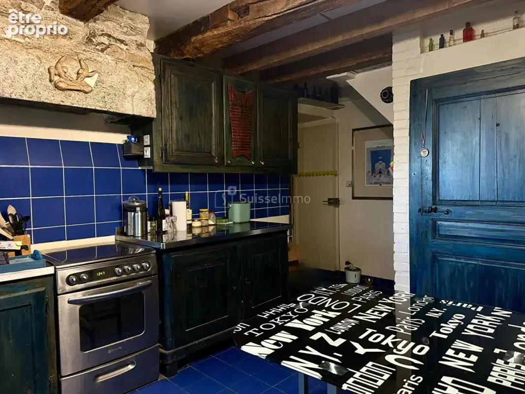 Maison de caractère avec jardin clos et garage - photo 6