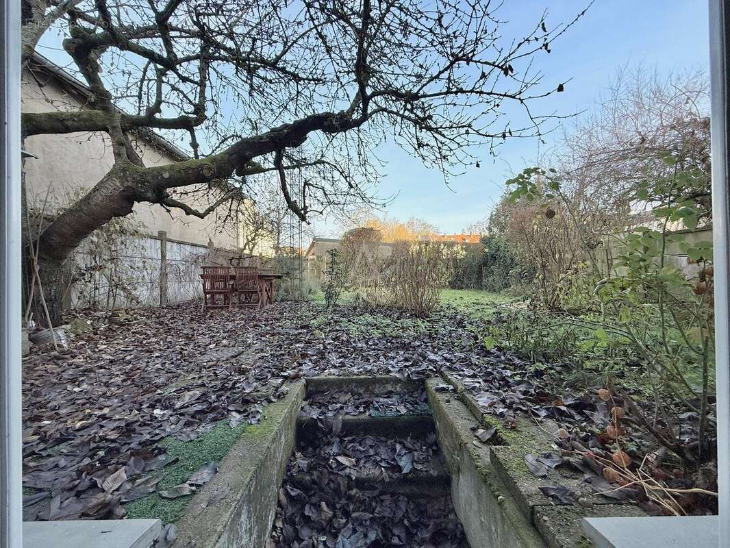 Maison à MONTIGNY-LES-METZ