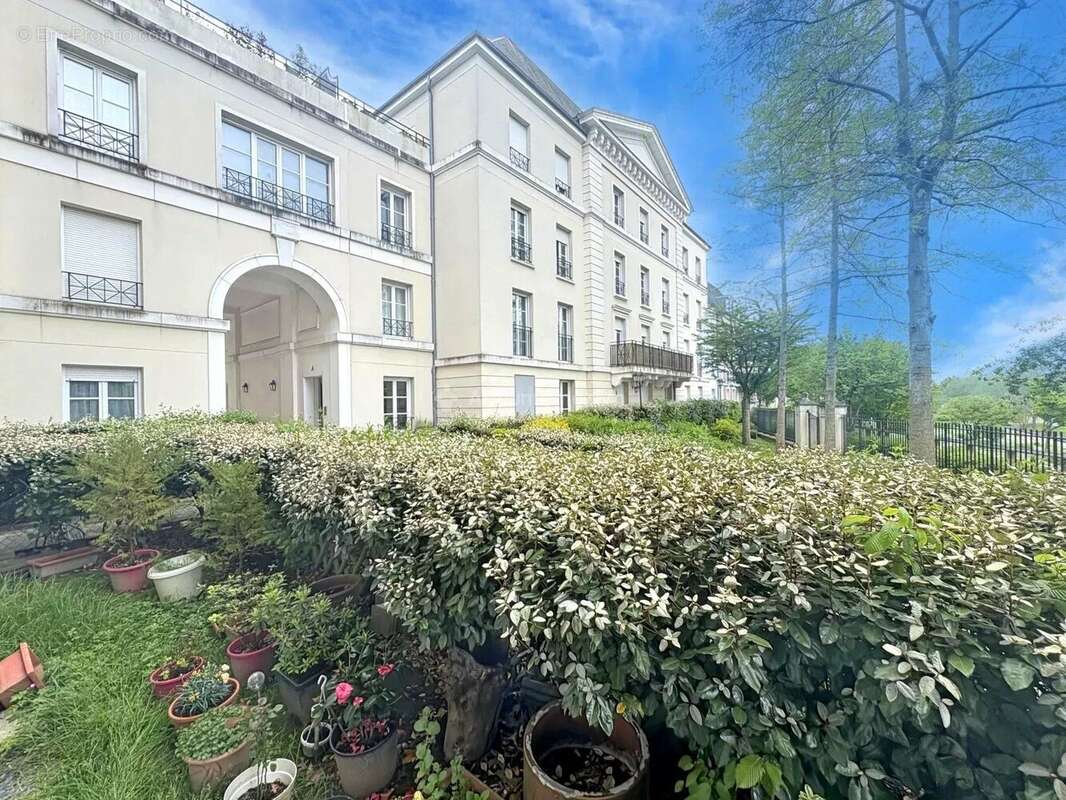 Appartement à SERRIS
