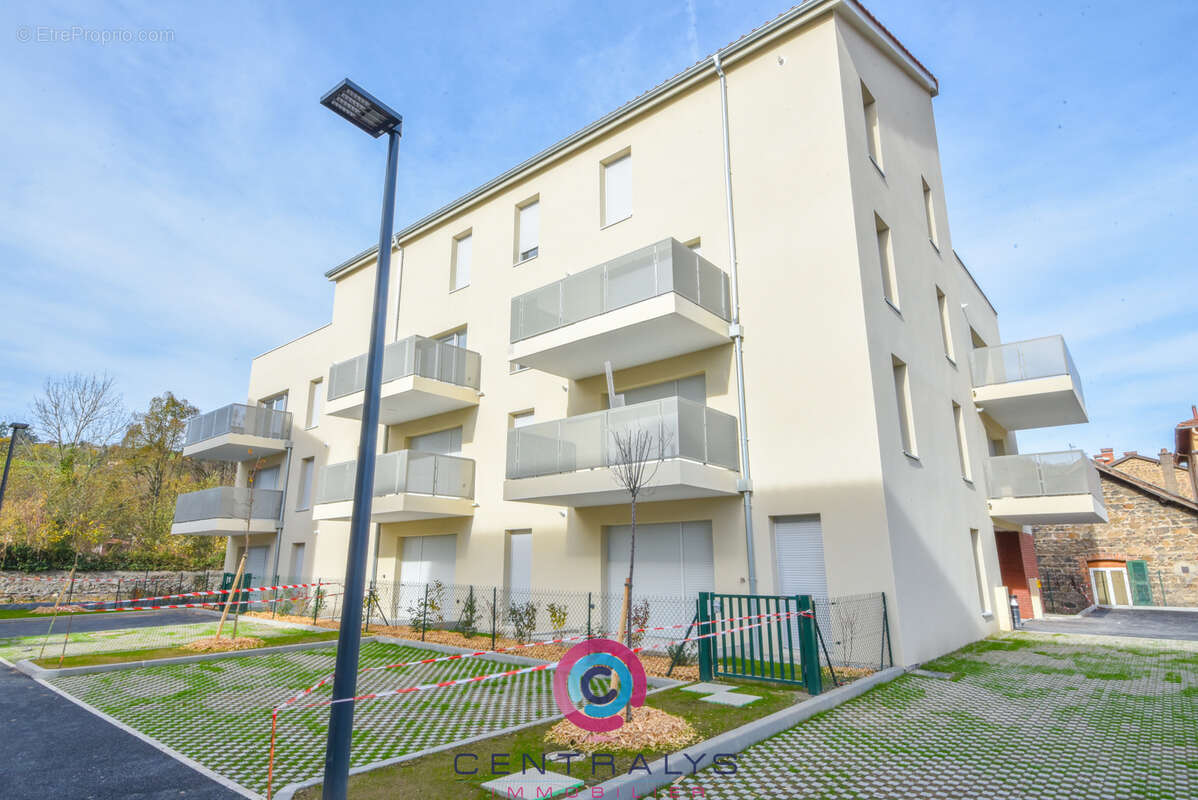 Appartement à SAINTE-FOY-L'ARGENTIERE
