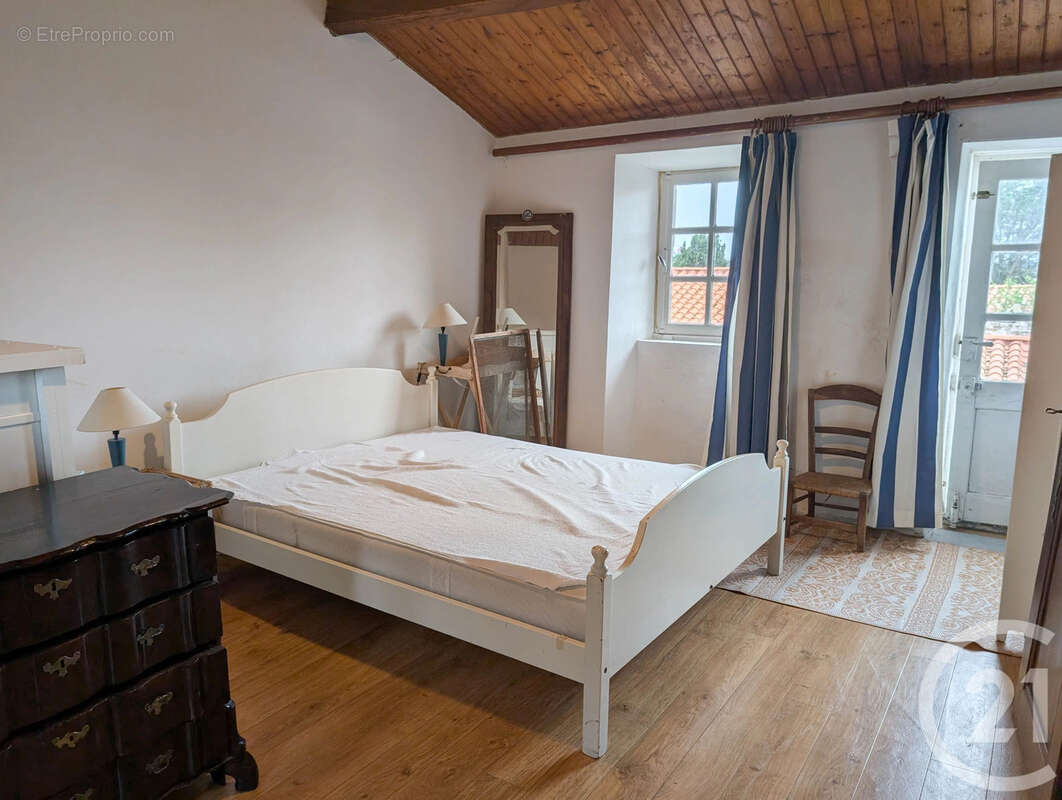 Maison à TALMONT-SAINT-HILAIRE