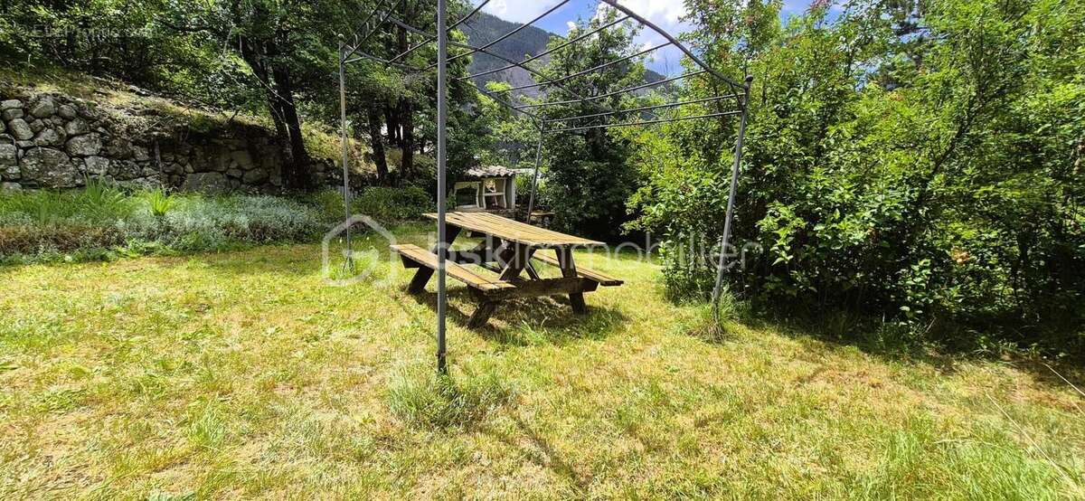 Grand chalet familial au cœur du Haut Verdon – Villars-Heyssier (Beauvezer)  - photo 4
