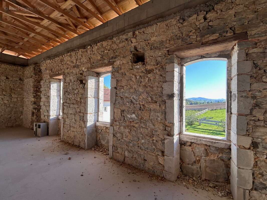 Appartement à BARDOS