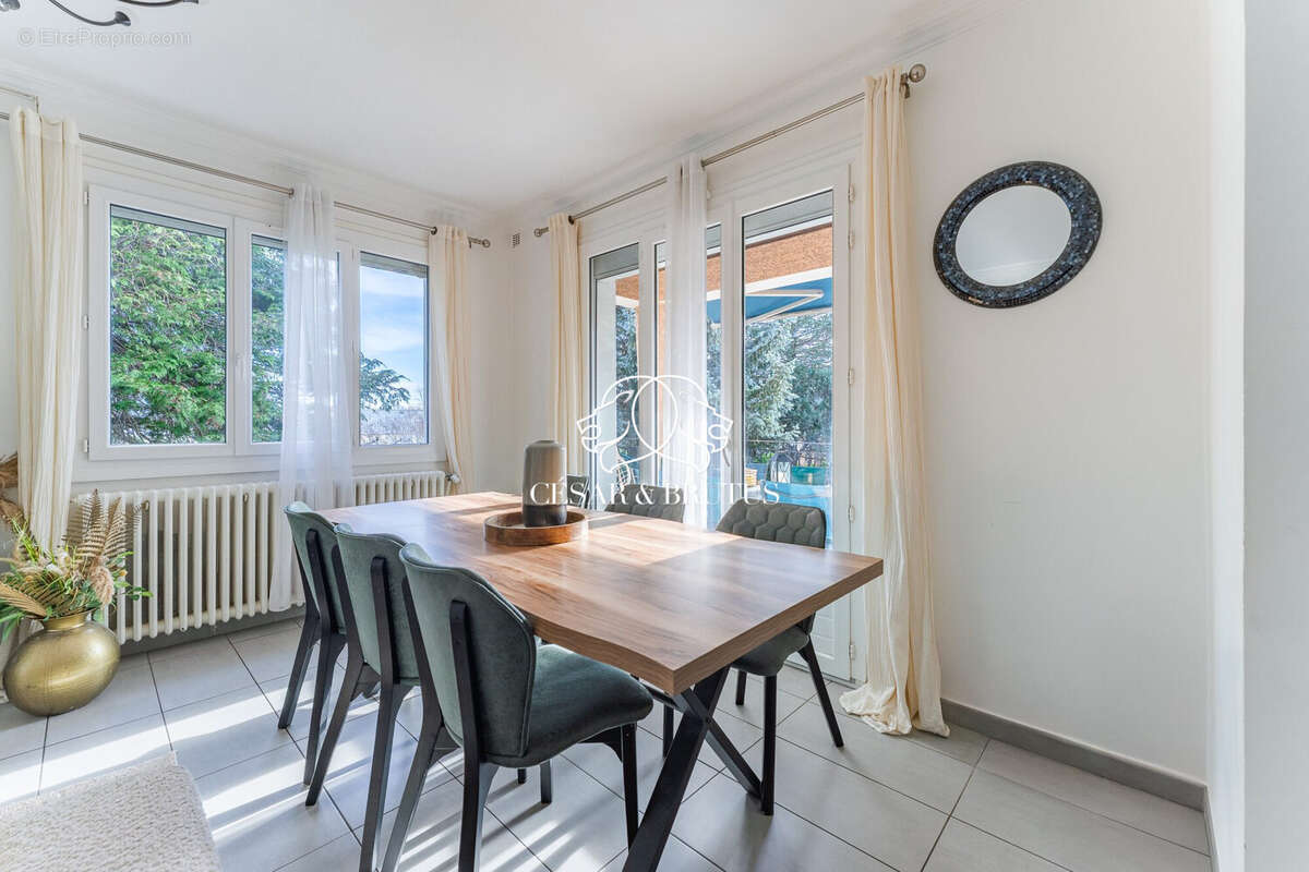 Maison à VENISSIEUX