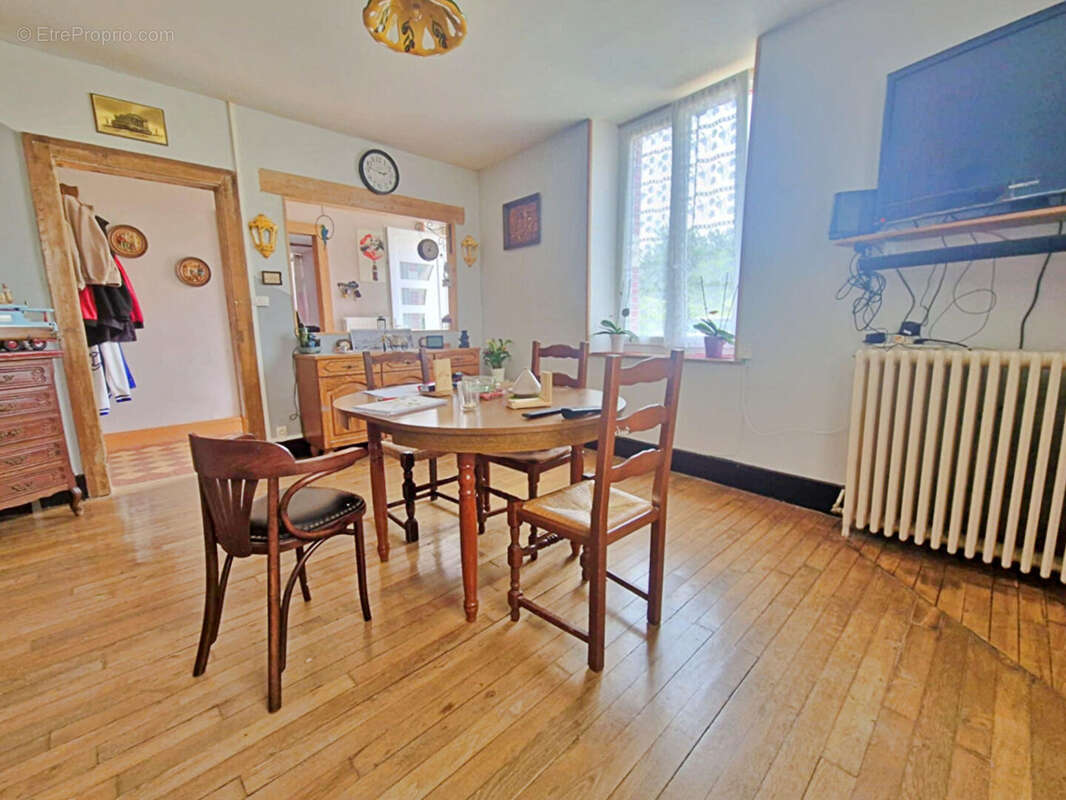 Maison à HAN-SUR-MEUSE