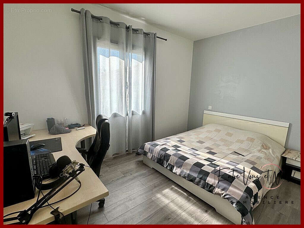 Maison 163 m² à Langon  - photo 8
