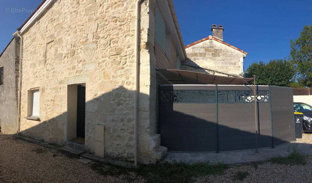 Appartement à SAINT-ANDRE-DE-CUBZAC