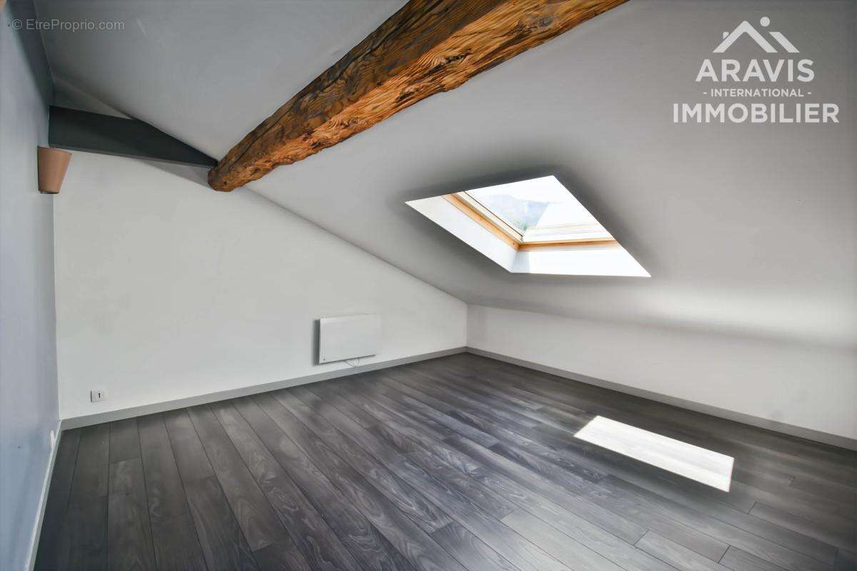 Appartement à FAVERGES
