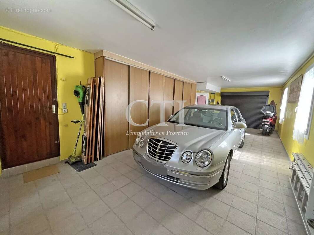 Maison à VAISON-LA-ROMAINE