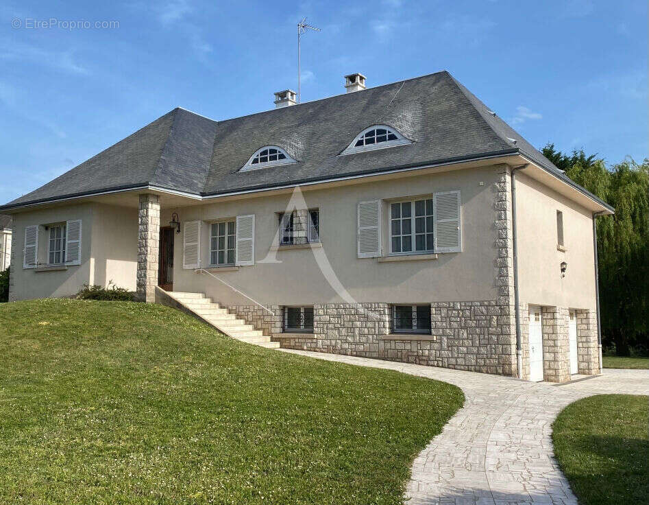 Maison à ONZAIN
