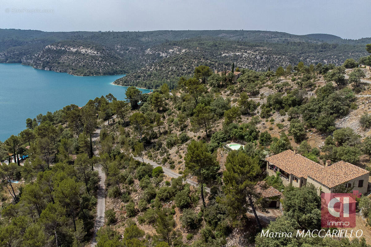 Maison à ESPARRON-DE-VERDON