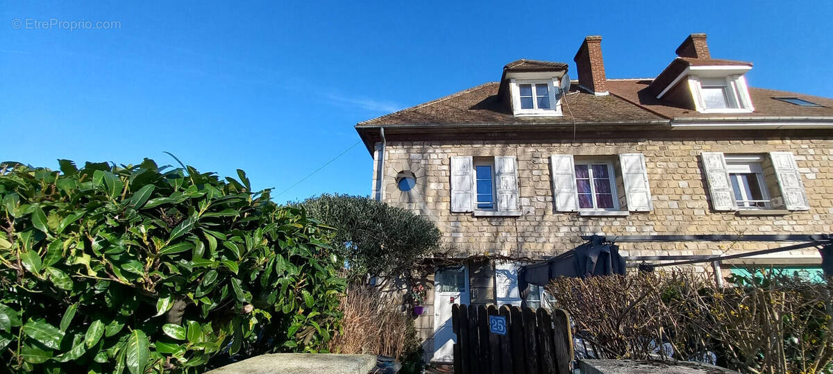 Maison à SOTTEVILLE-LES-ROUEN