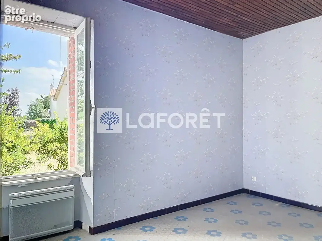 A vendre sur Chatillon Sur Thouet - photo 2