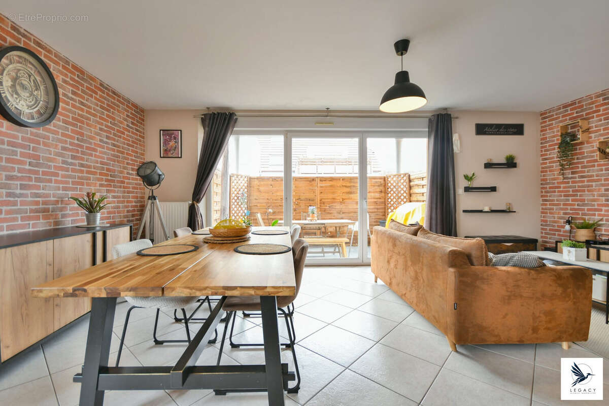 Appartement 100 m² à Matzenheim  - photo 2