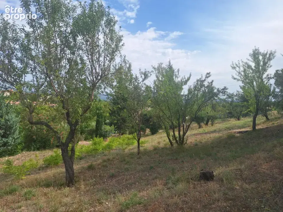 Terrain 860 m² à Manosque  - photo 2