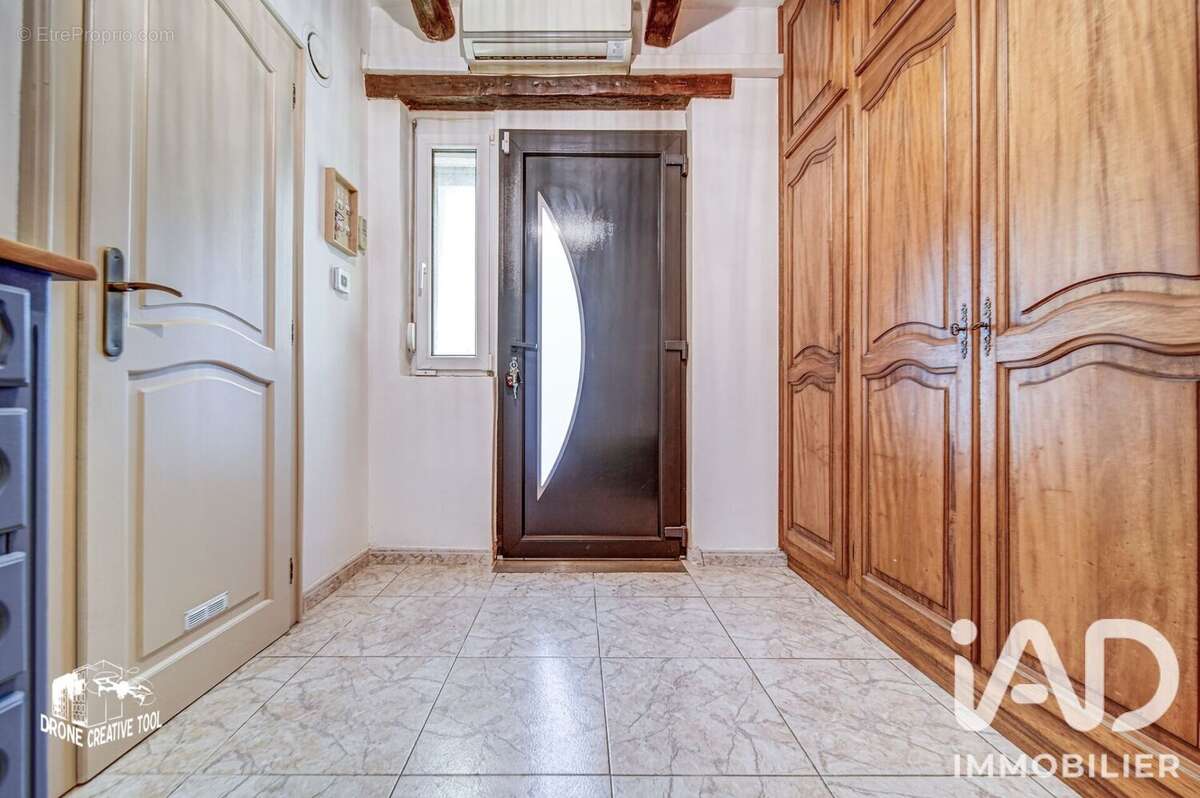 Maison 120 m² à Thil  - photo 7