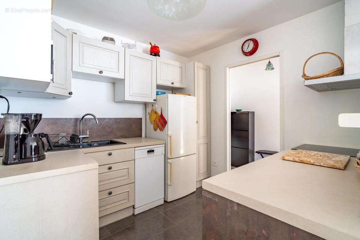 Appartement à COLOMBES