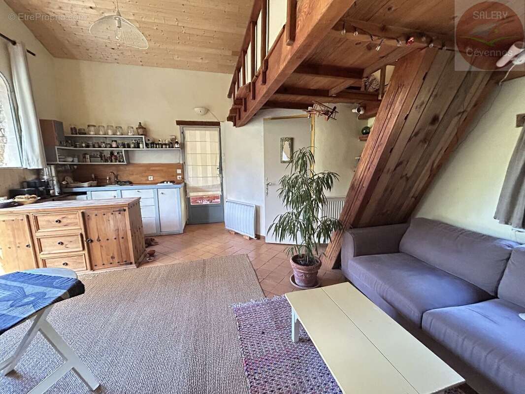 Maison à THOIRAS